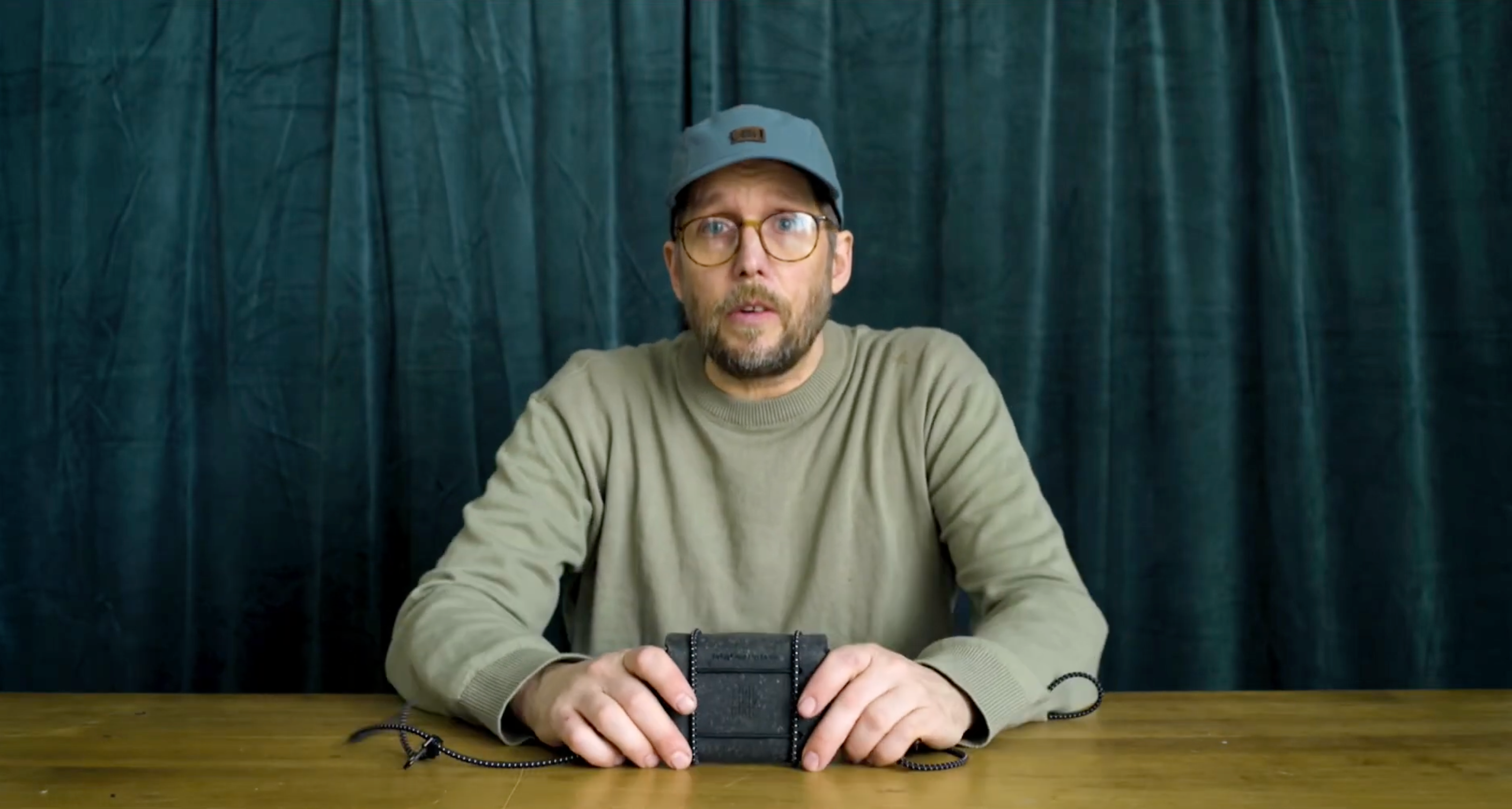 Ladda video: FlyBag How to Rig